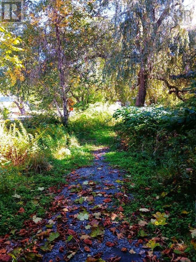 3 BREAKWATER LANE - 40