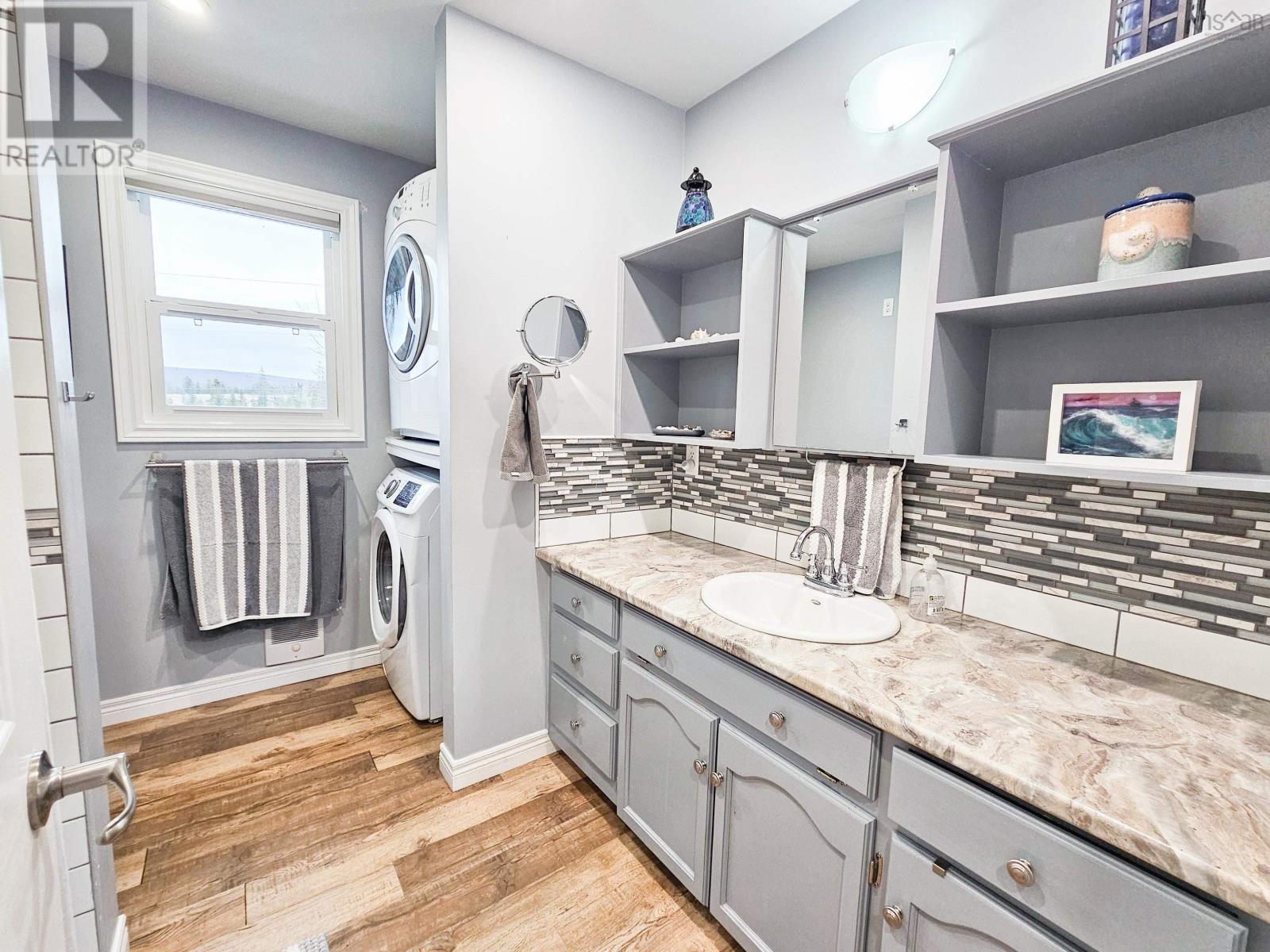 Property 21 of 33 of 3896 311 Highway