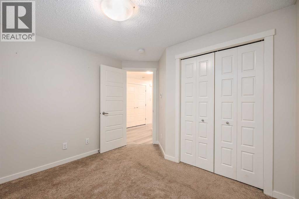 305 CRANBROOK SQUARE SE - 15