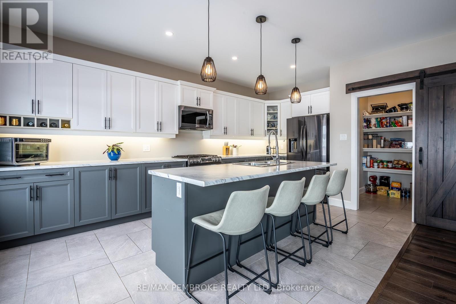 67 NOBLE CRESCENT - 15