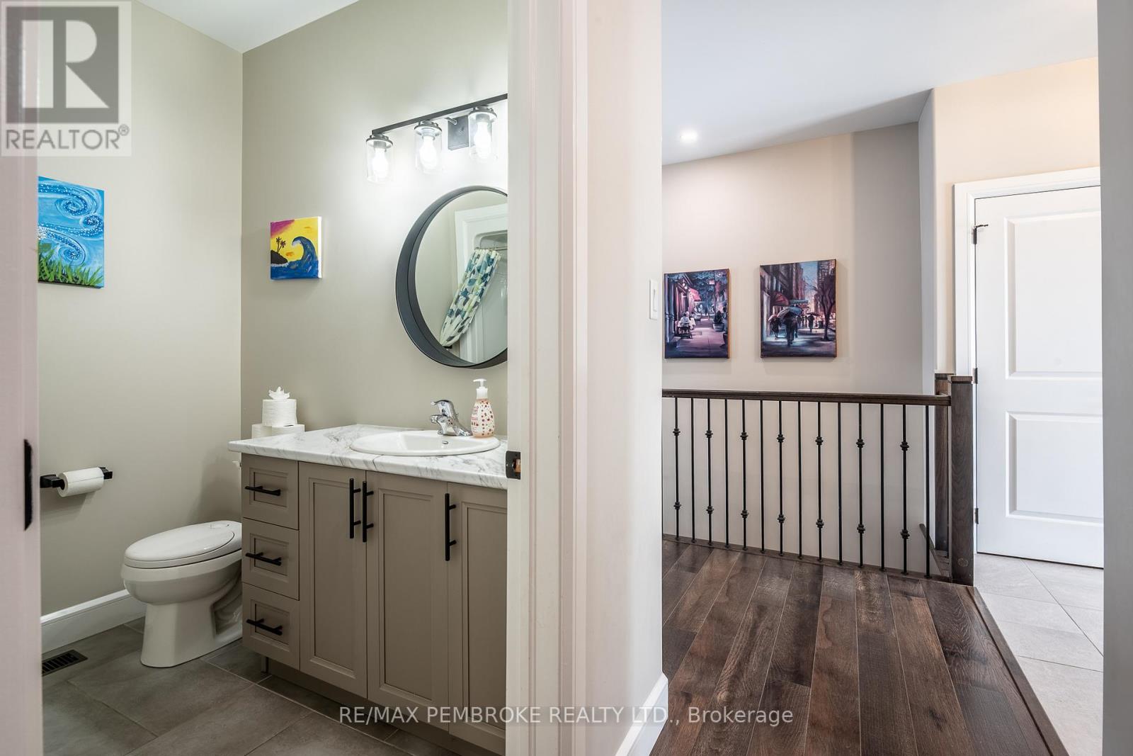 67 NOBLE CRESCENT - 28