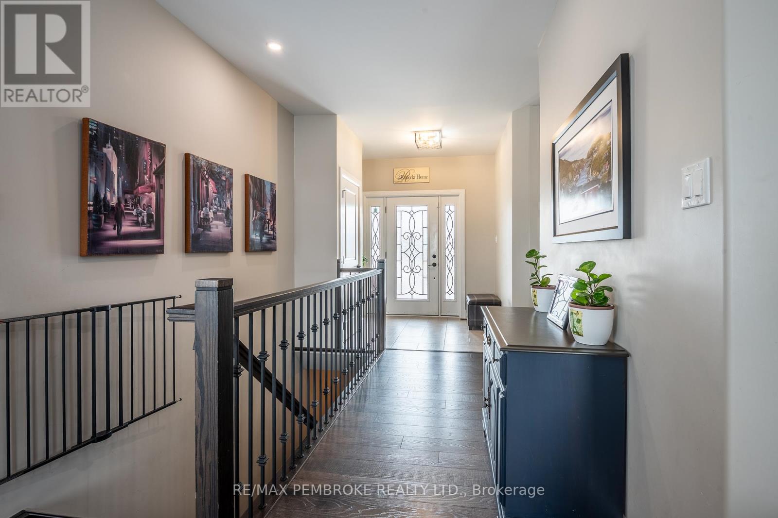 67 NOBLE CRESCENT - 34