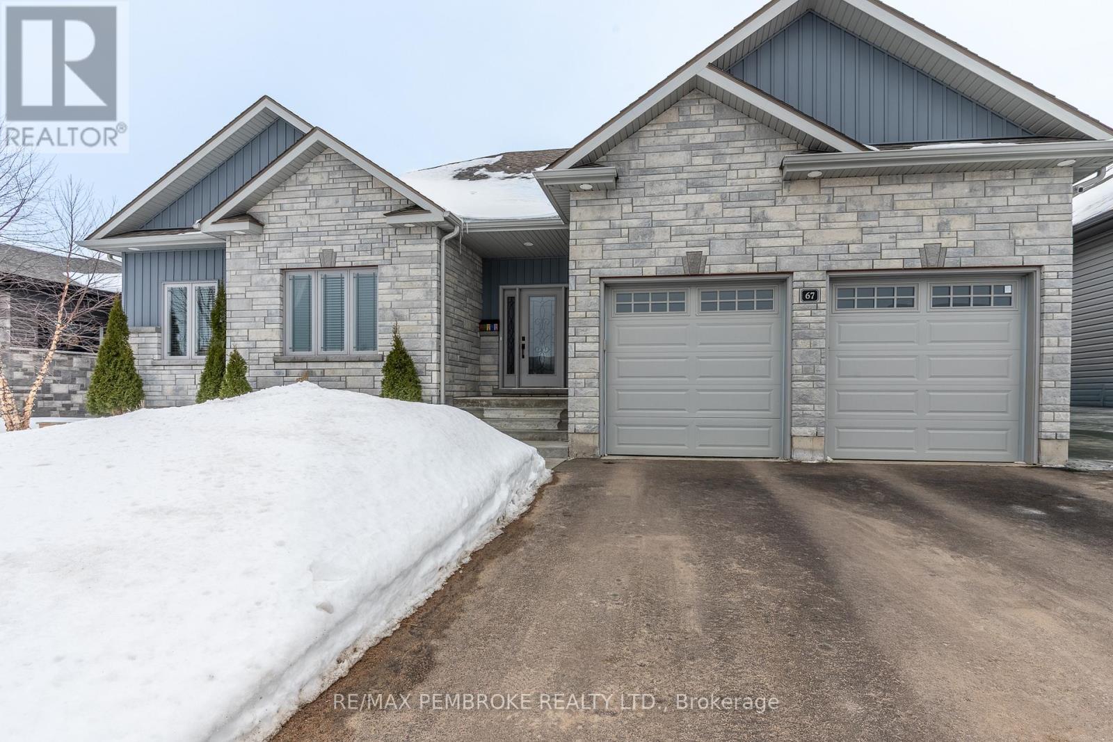 67 NOBLE CRESCENT - 46