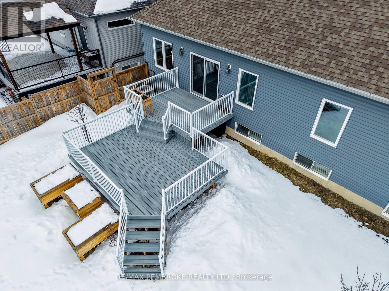 67 NOBLE CRESCENT - 6