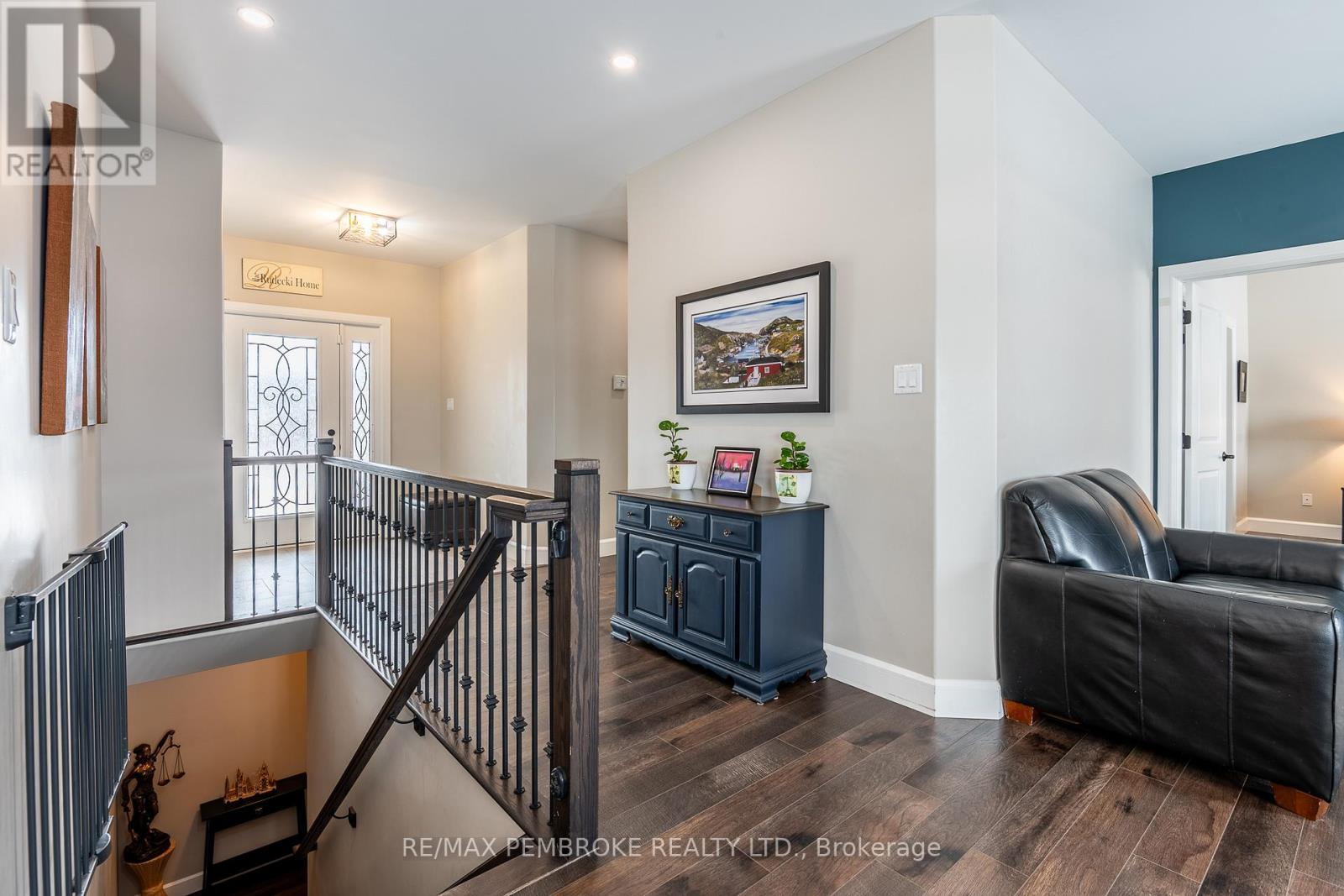 67 NOBLE CRESCENT - 8