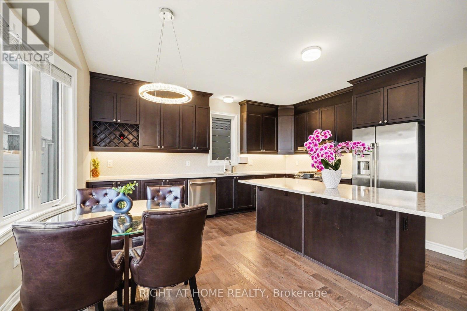 1089 APOLUNE STREET - 12