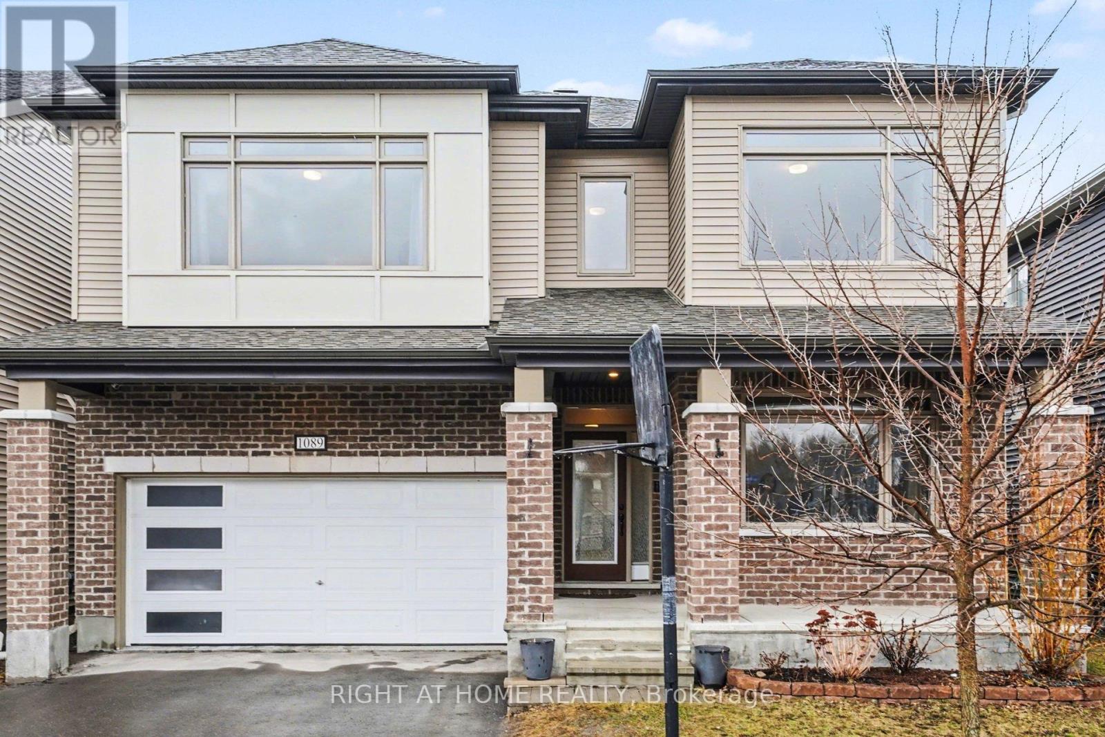1089 APOLUNE STREET - 3