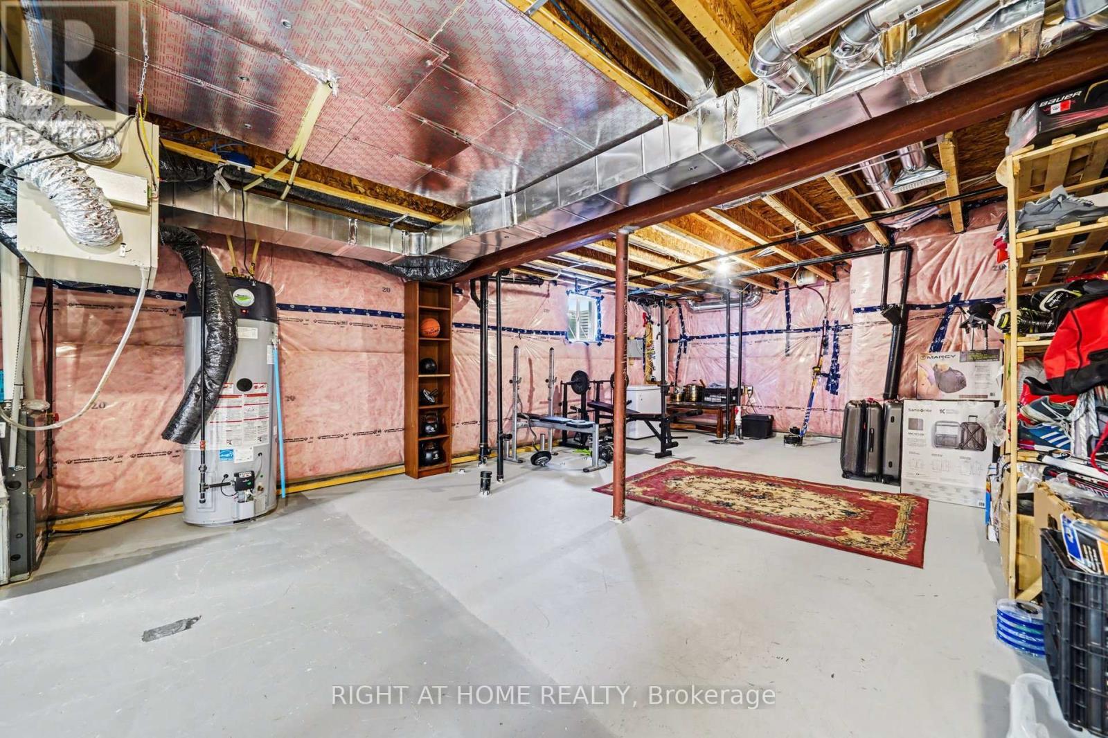 1089 APOLUNE STREET - 38