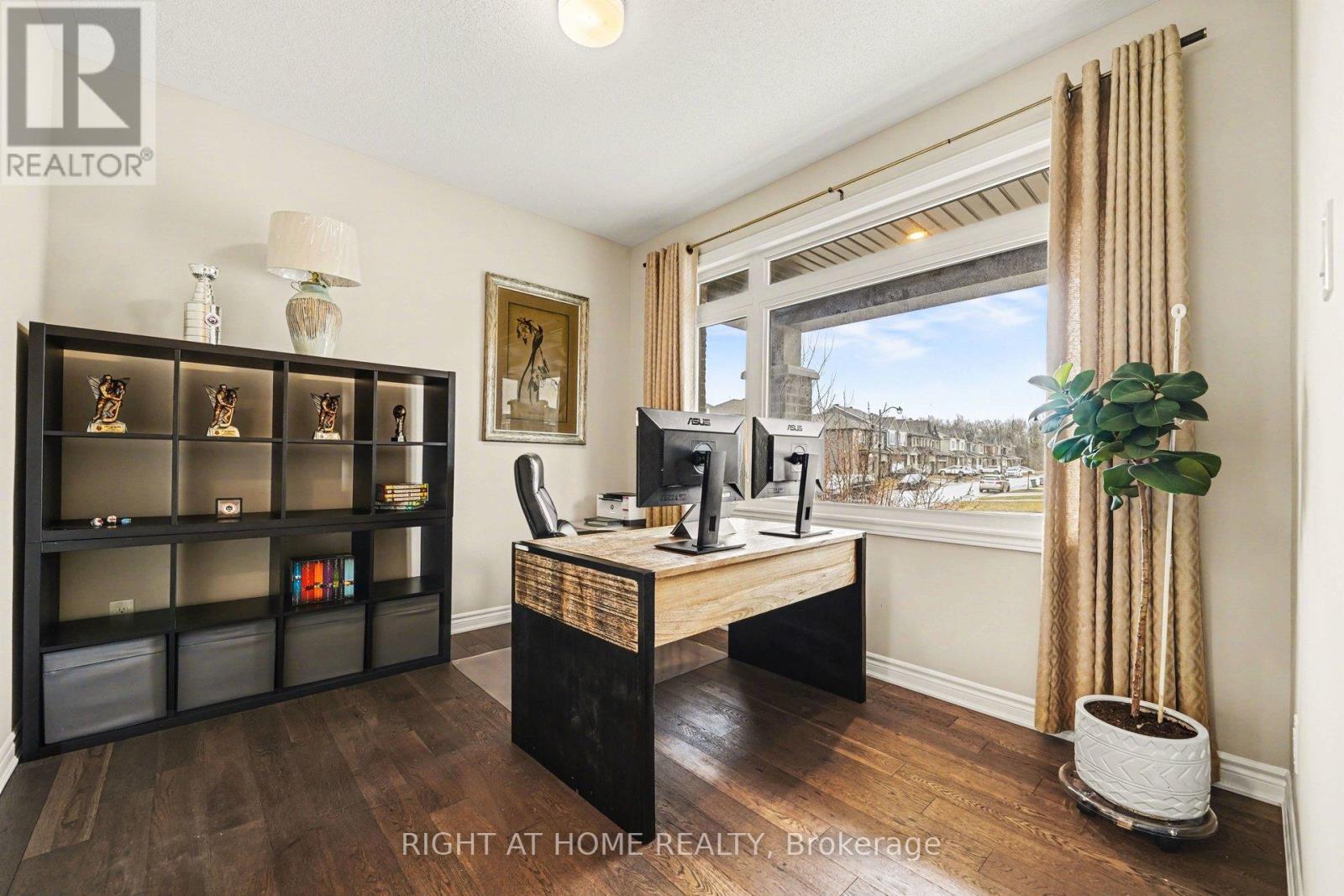 1089 APOLUNE STREET - 6