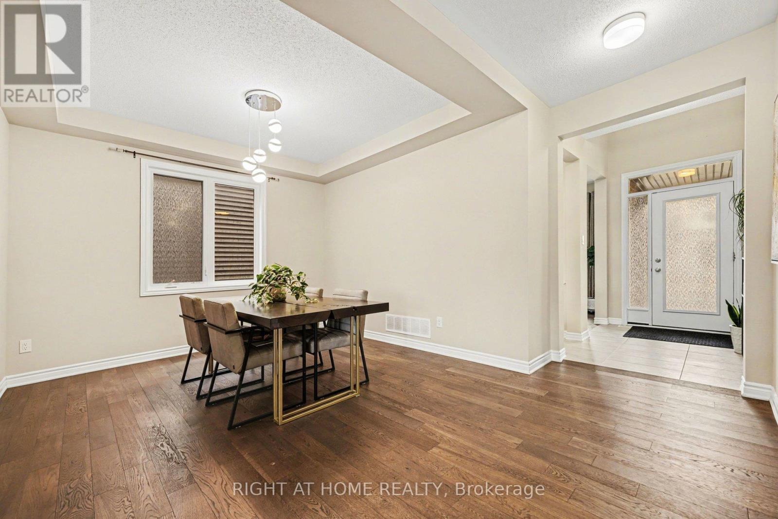 1089 APOLUNE STREET - 8