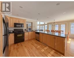 48 Lakeside Drive thumbnail 16