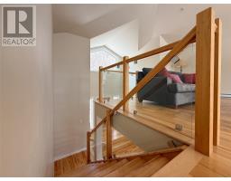 48 Lakeside Drive thumbnail 19