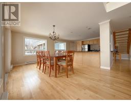 48 Lakeside Drive thumbnail 15