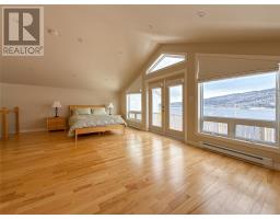 48 Lakeside Drive thumbnail 28