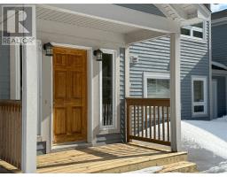 48 Lakeside Drive thumbnail 3