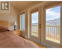 48 Lakeside Drive thumbnail 35