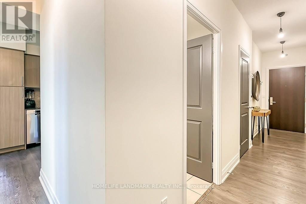 #205 55 SPEERS ROAD - 9