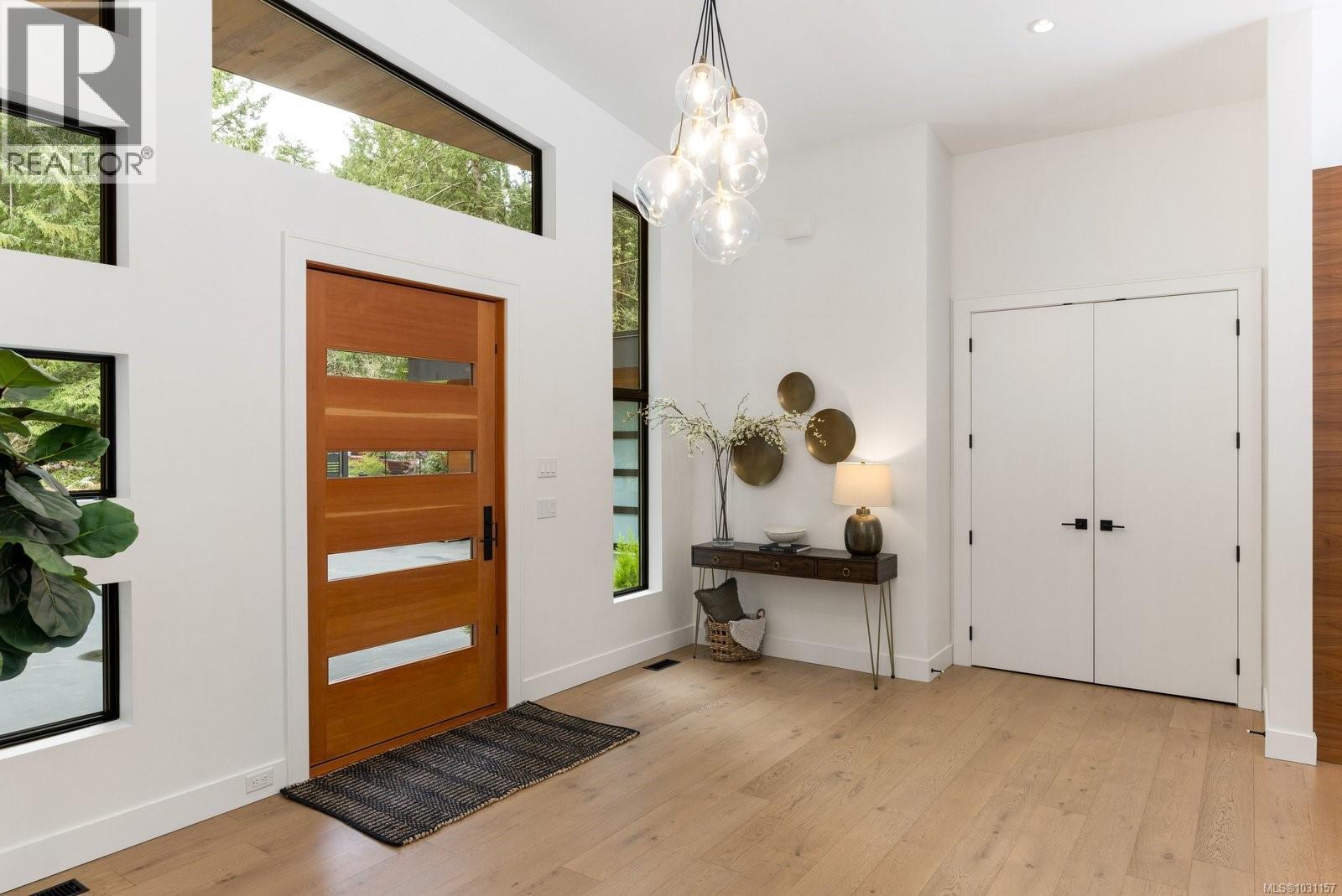 867 BRADLEY DYNE RD - 4