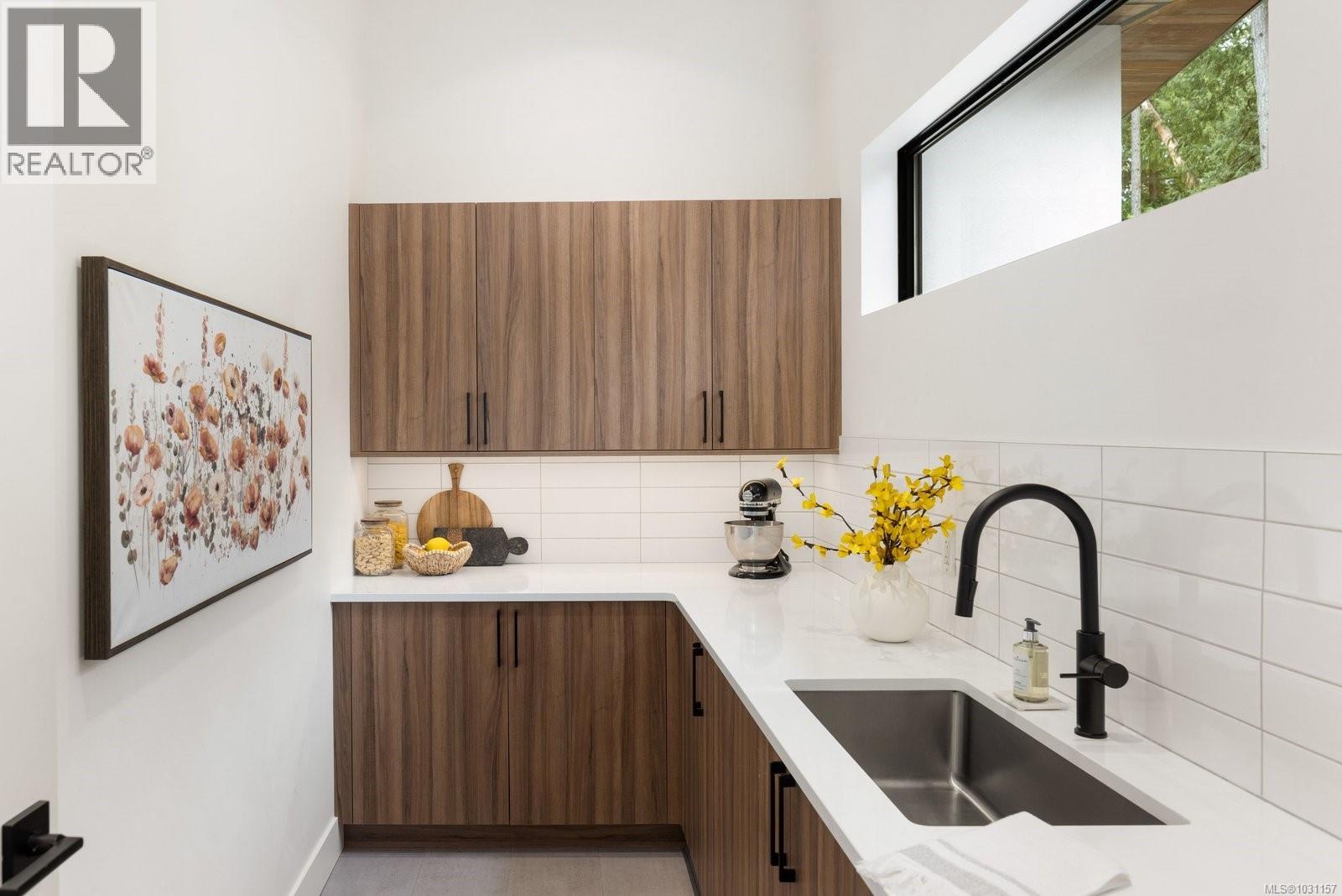 867 BRADLEY DYNE RD - 20