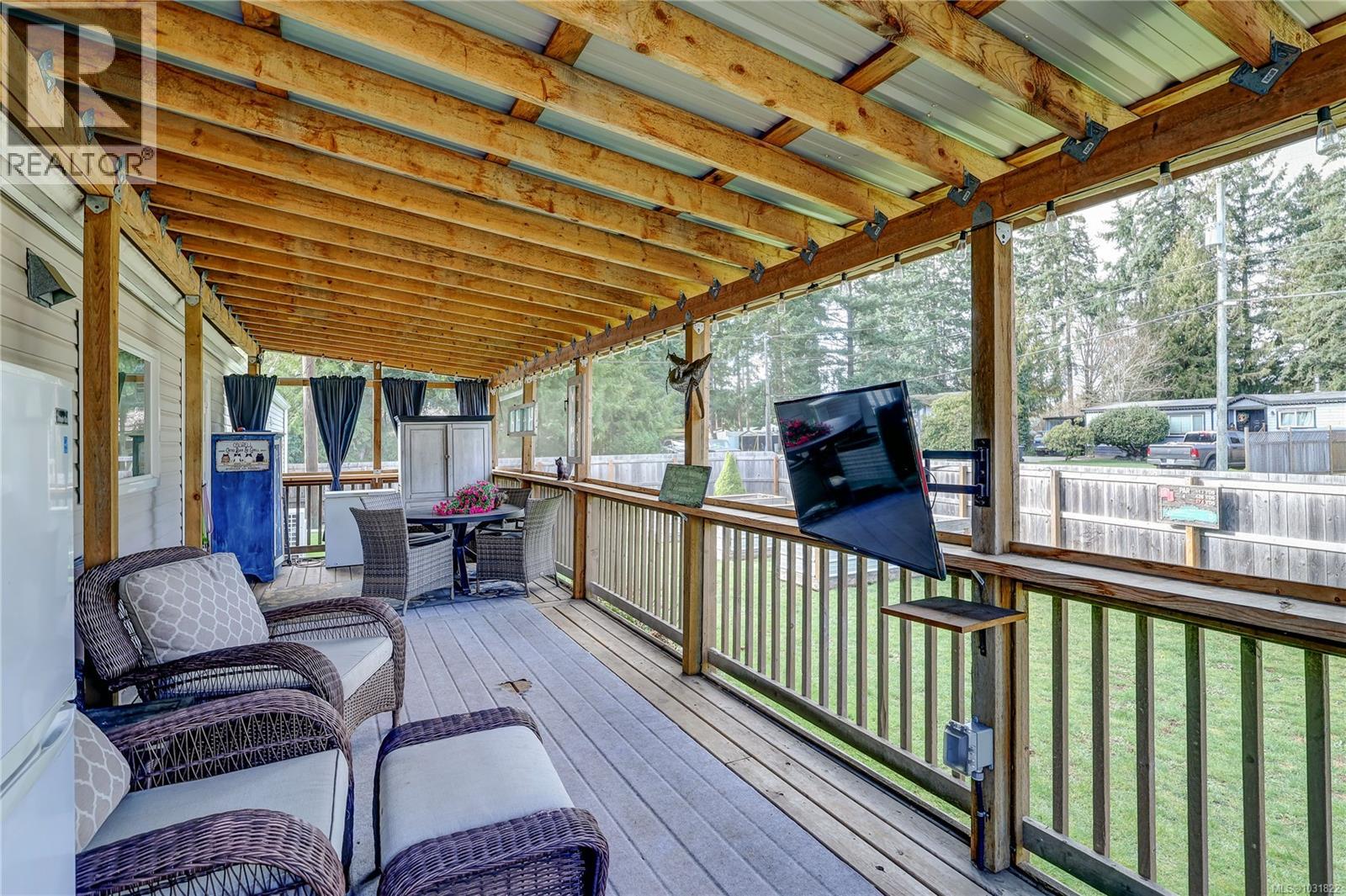 2339 GOULD RD E - 39