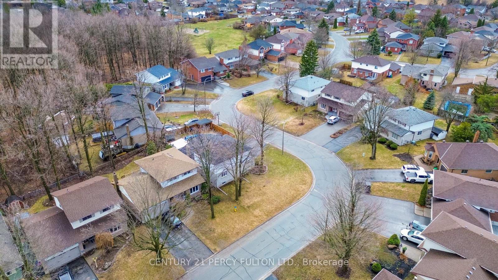 1853 MAPLERIDGE DRIVE - 36