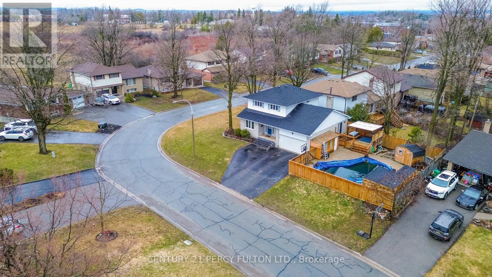 1853 MAPLERIDGE DRIVE - 40