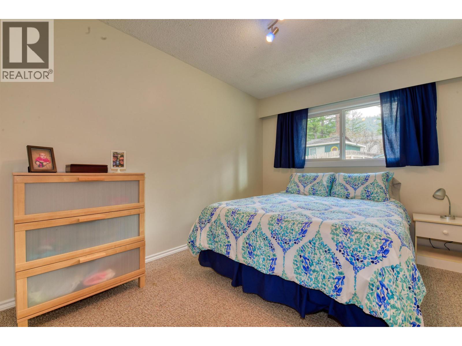 1220 CLARKE AVENUE - 10