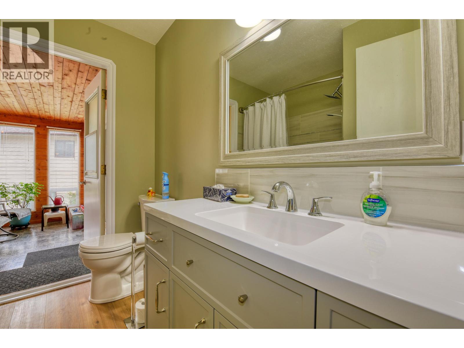 1220 CLARKE AVENUE - 12