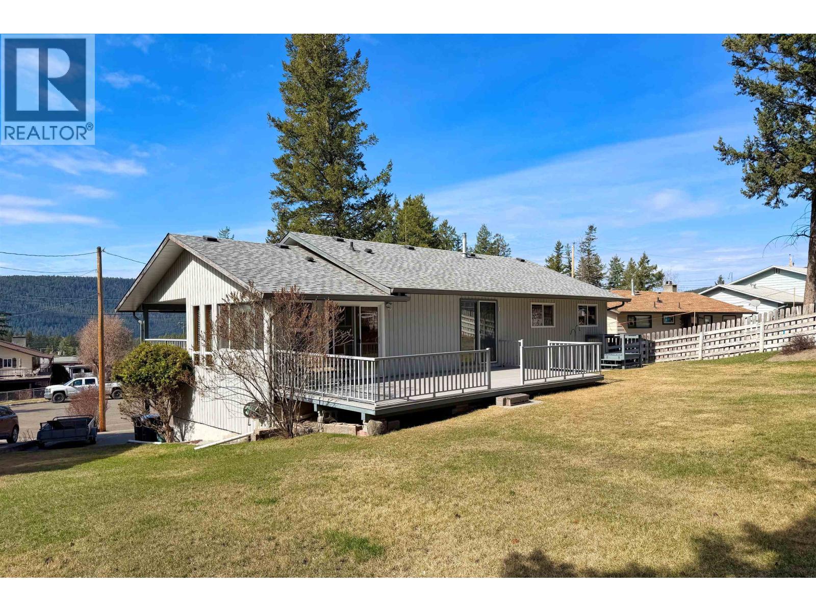 1220 CLARKE AVENUE - 24