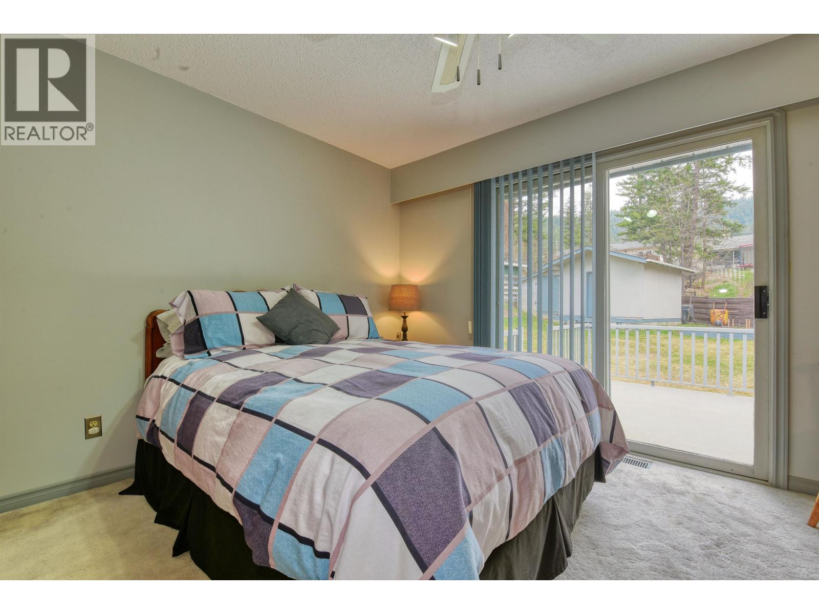 1220 CLARKE AVENUE - 8