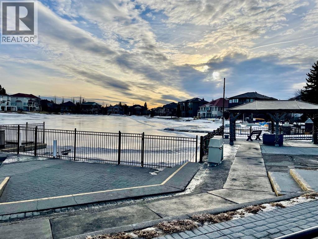 
          928 Arbour Lake Road Northwest
            <br/>
            <span>Calgary</span>
            , 
            <span>AB</span>
             <span>T3G5T2</span>
         - Photo 37