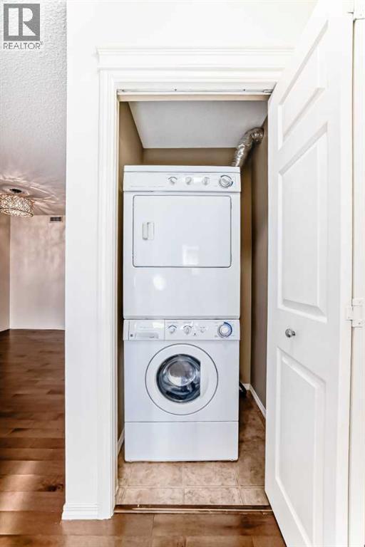 #4305 115 PRESTWICK VILLAS SE - 32