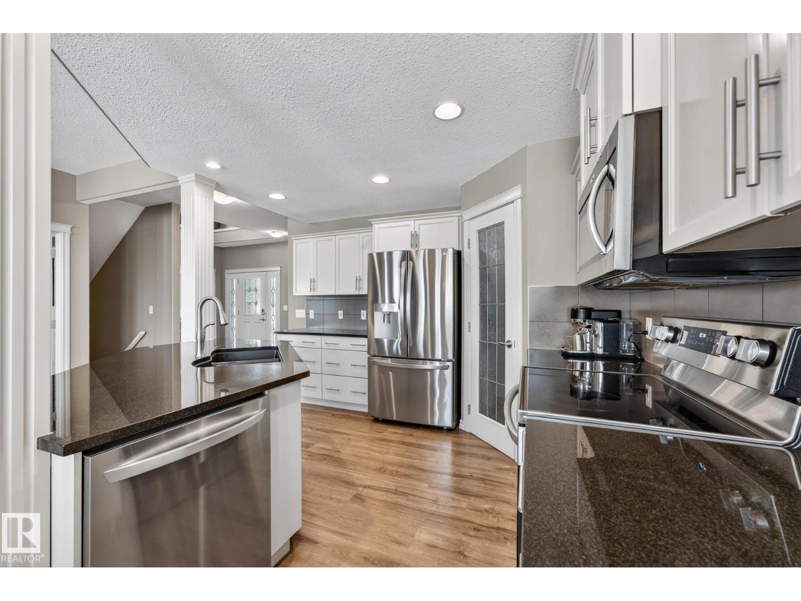 23 AVONLEA CO, Spruce Grove