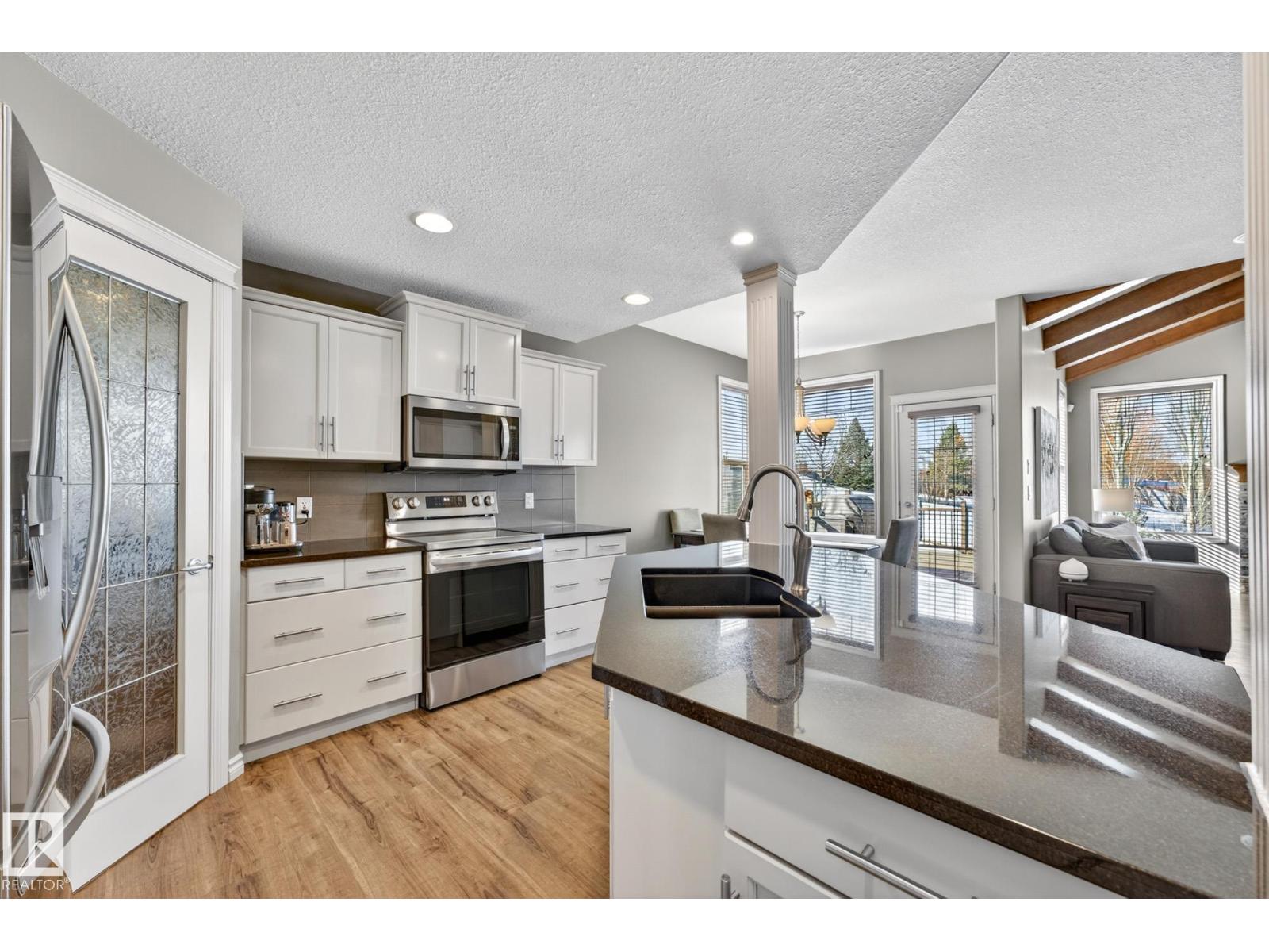 23 AVONLEA CO, Spruce Grove