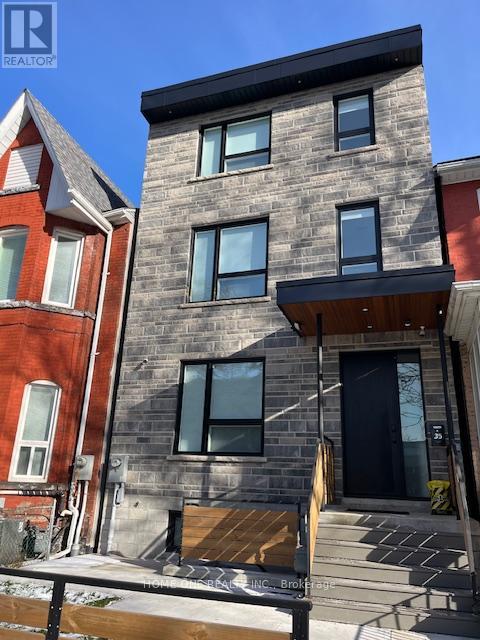 B02 - 35 DENISON AVENUE