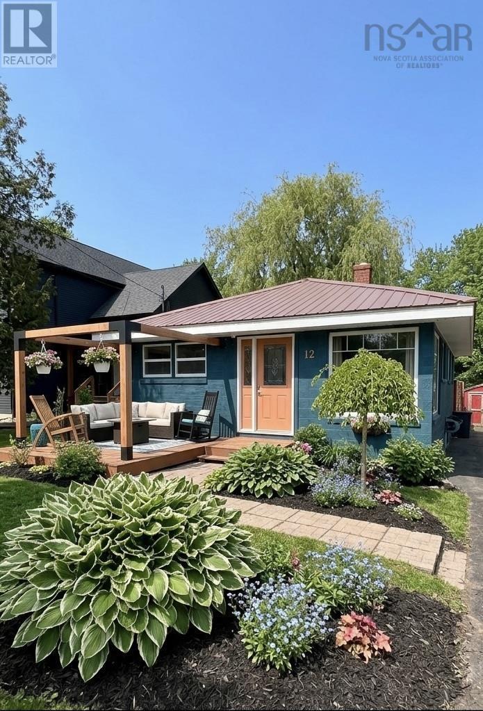 Property 37 of 50 of 12 Porters Avenue