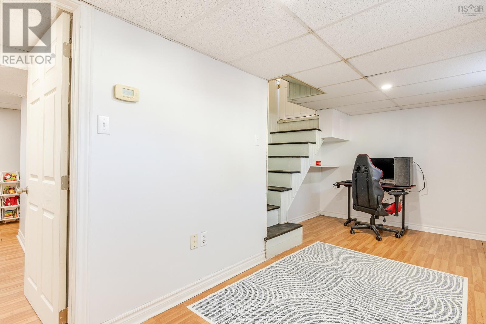 Property 32 of 50 of 12 Porters Avenue