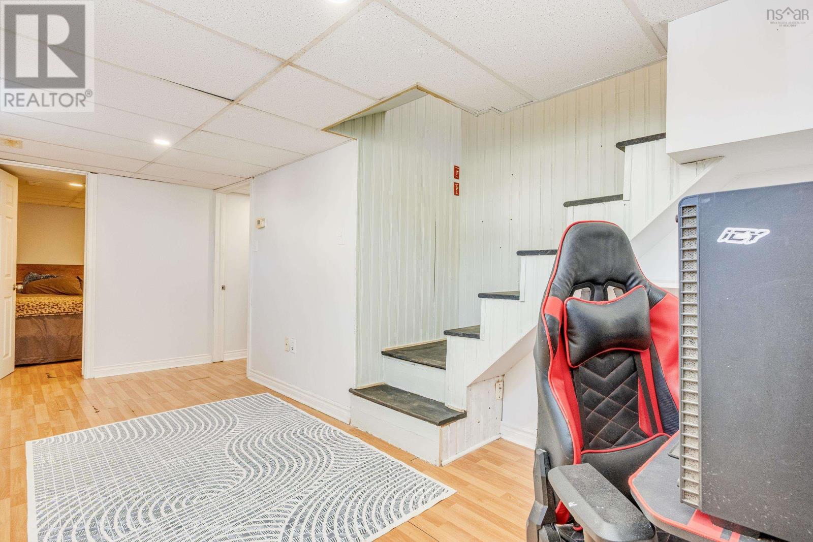 Property 36 of 50 of 12 Porters Avenue