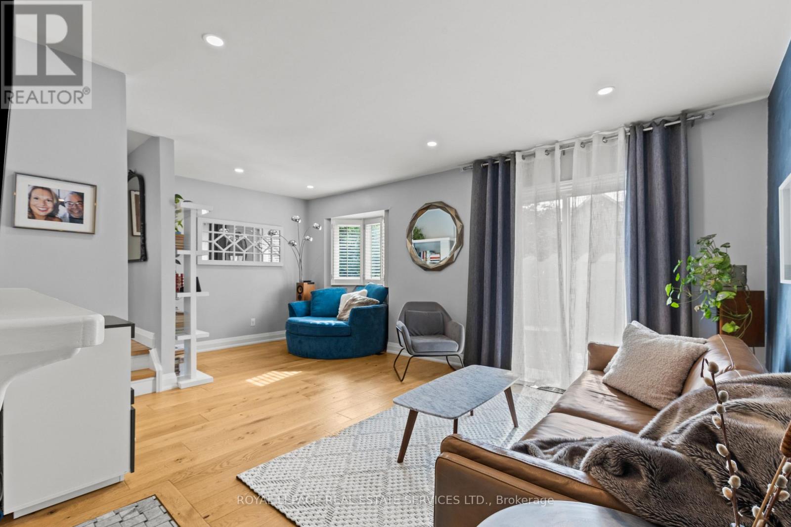 #5 2303 MARINE DRIVE - 24