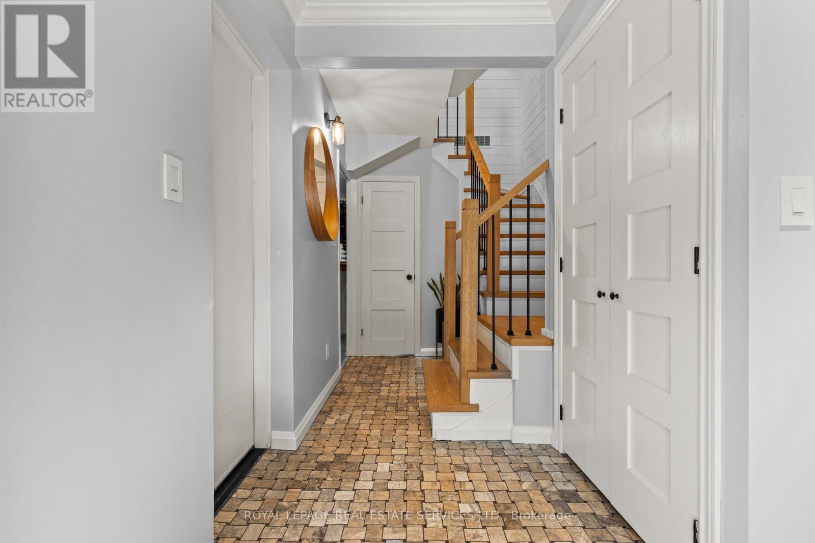 #5 2303 MARINE DRIVE - 7