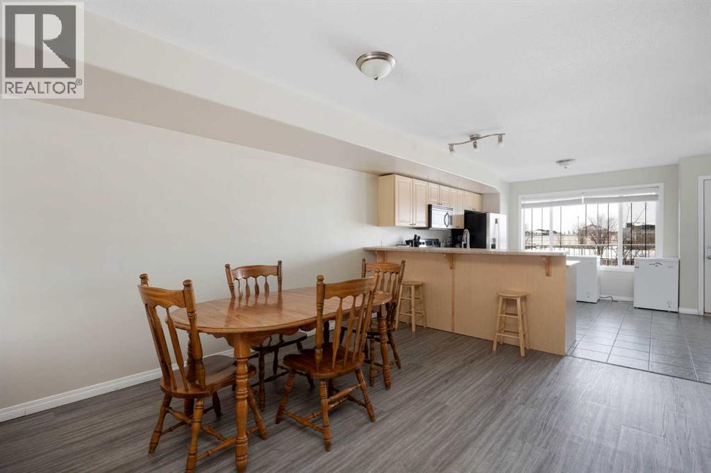 #37 240 LAFFONT WAY - 5