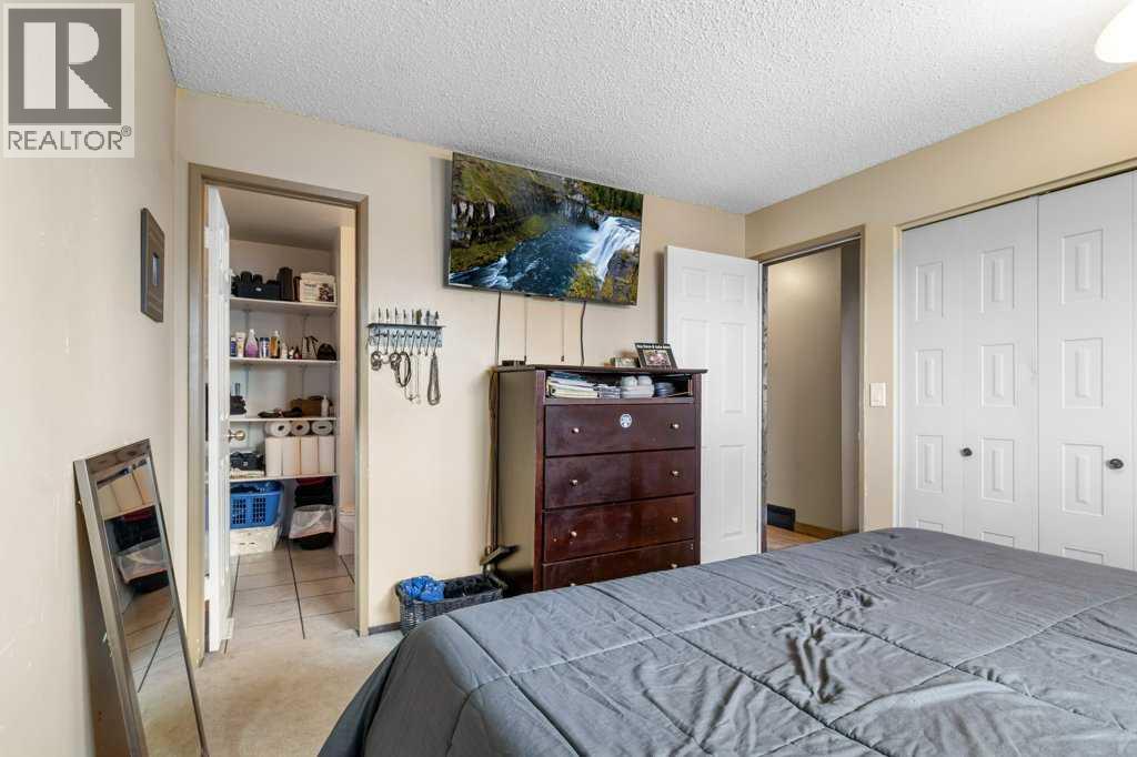 10 CHAPPEL DRIVE - 13