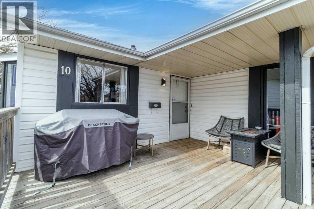 10 CHAPPEL DRIVE - 32
