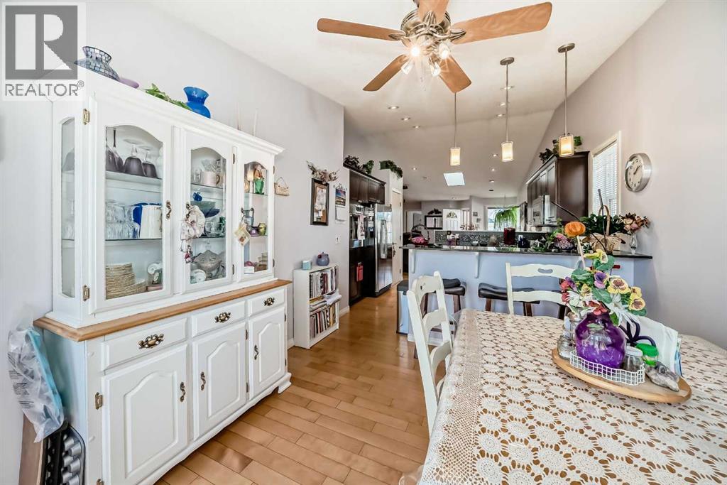 337 HARVEST LAKE GREEN NE - 17