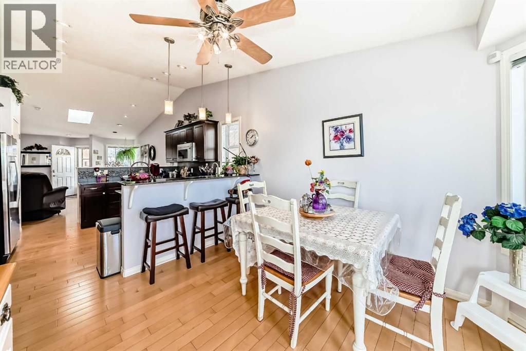 337 HARVEST LAKE GREEN NE - 18