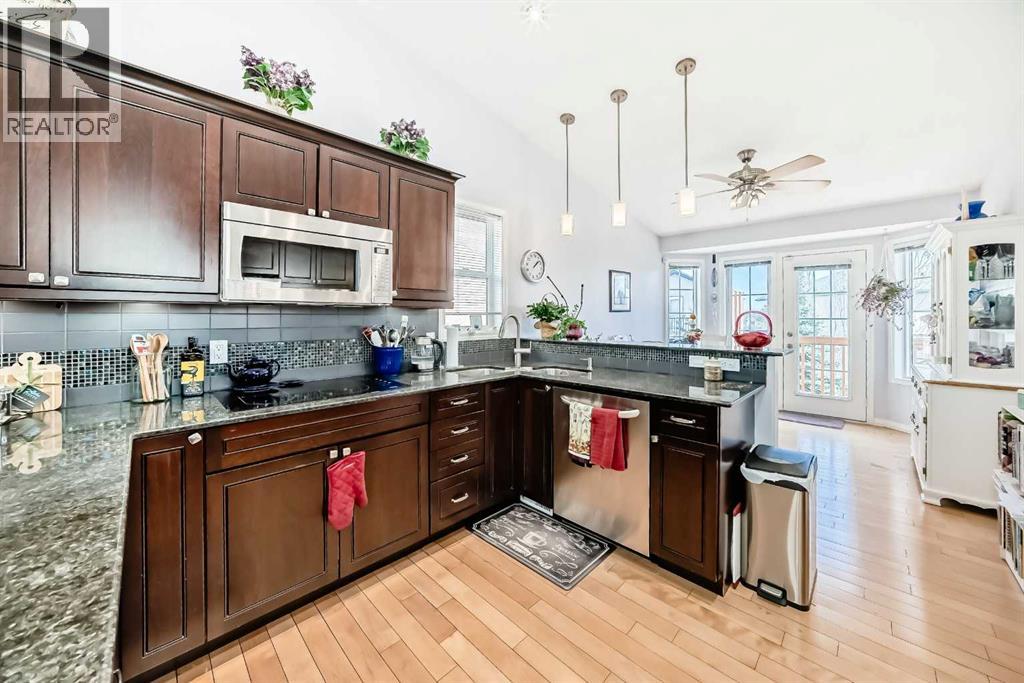 337 HARVEST LAKE GREEN NE - 5