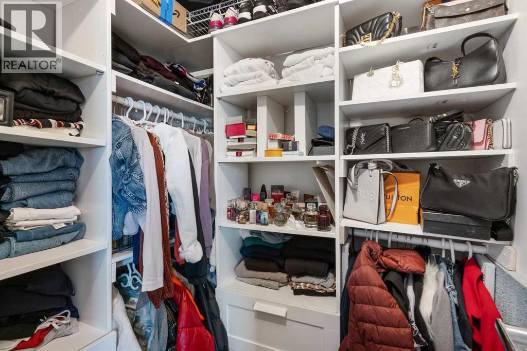 960 WALDEN DRIVE SE - 17