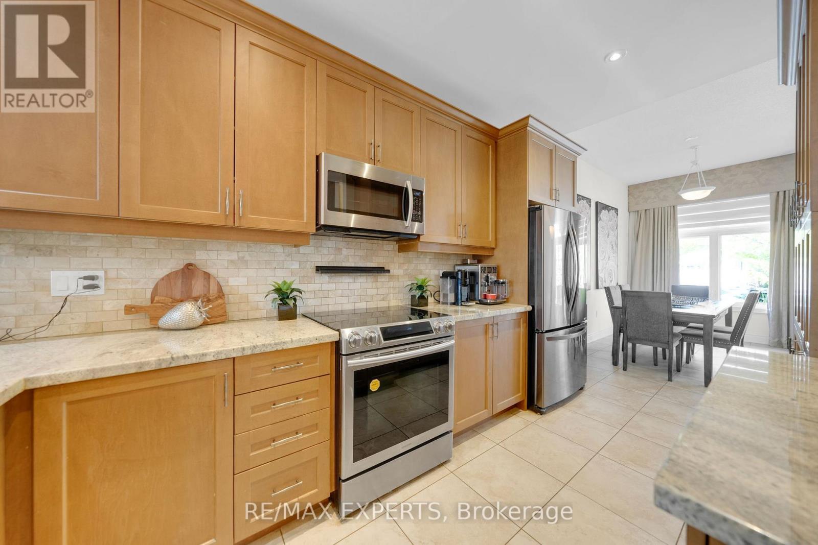 40 HILLCREST DRIVE - 13