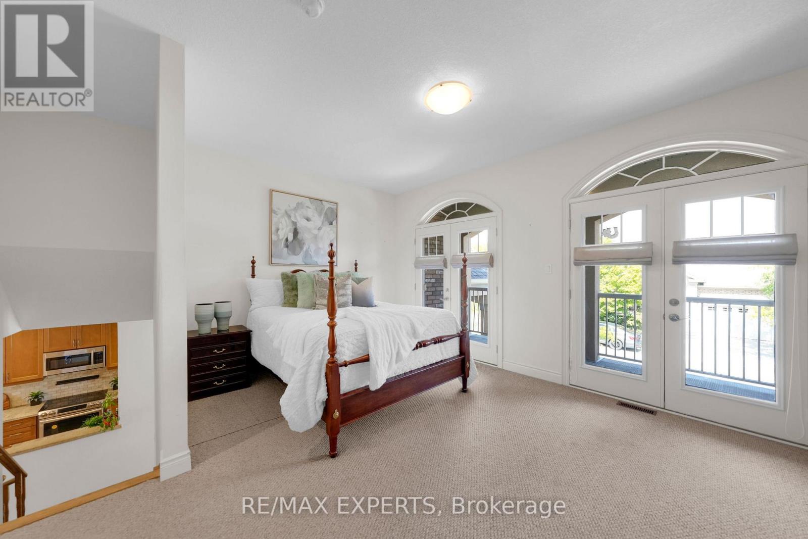 40 HILLCREST DRIVE - 32