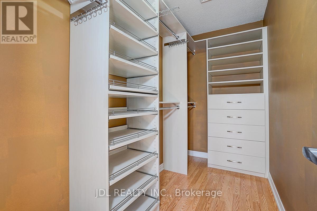 46 BRAEHEAD DRIVE - 31